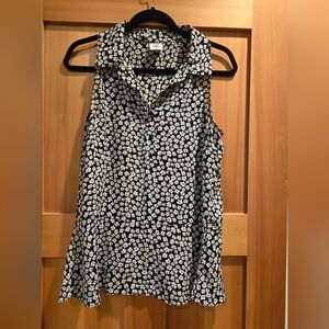 Cabi Befriend Daisy Print Button Front Collared Floral Sleeveless Top Style 5733